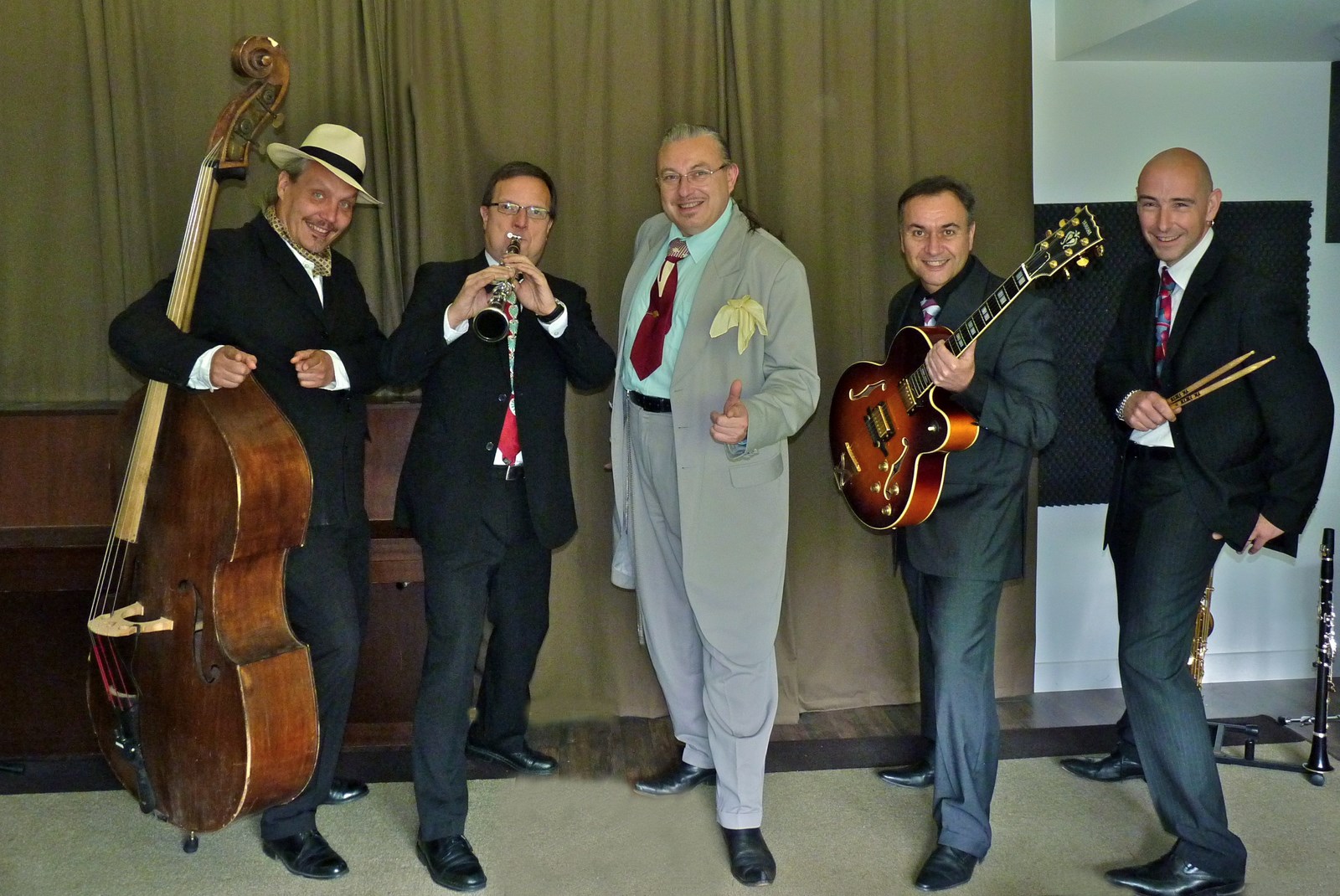 Orchestre jazz swing HOLLYWOOD SWINGERS l'ambiance du swing