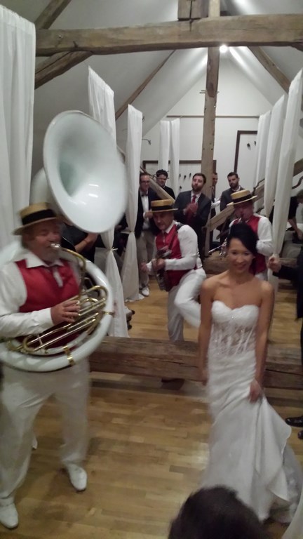 orchestre mariage la pepiniere avec la mariée